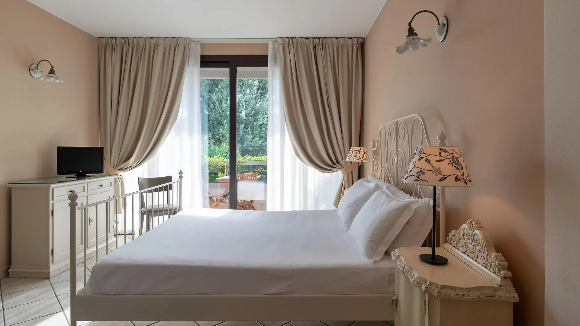 Il Sogno Apartments Desenzano del Garda Appart hôtel
