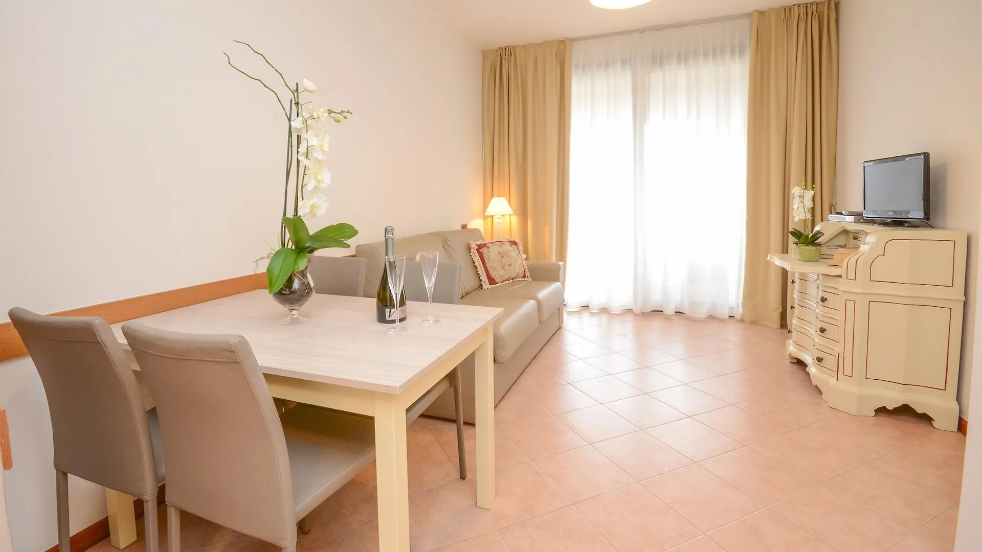Il Sogno Apartments Desenzano del Garda 4*,  Italy