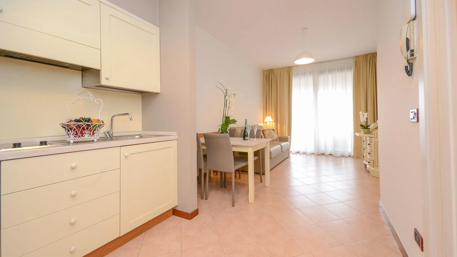 Il Sogno Apartments Desenzano del Garda Aparthotel