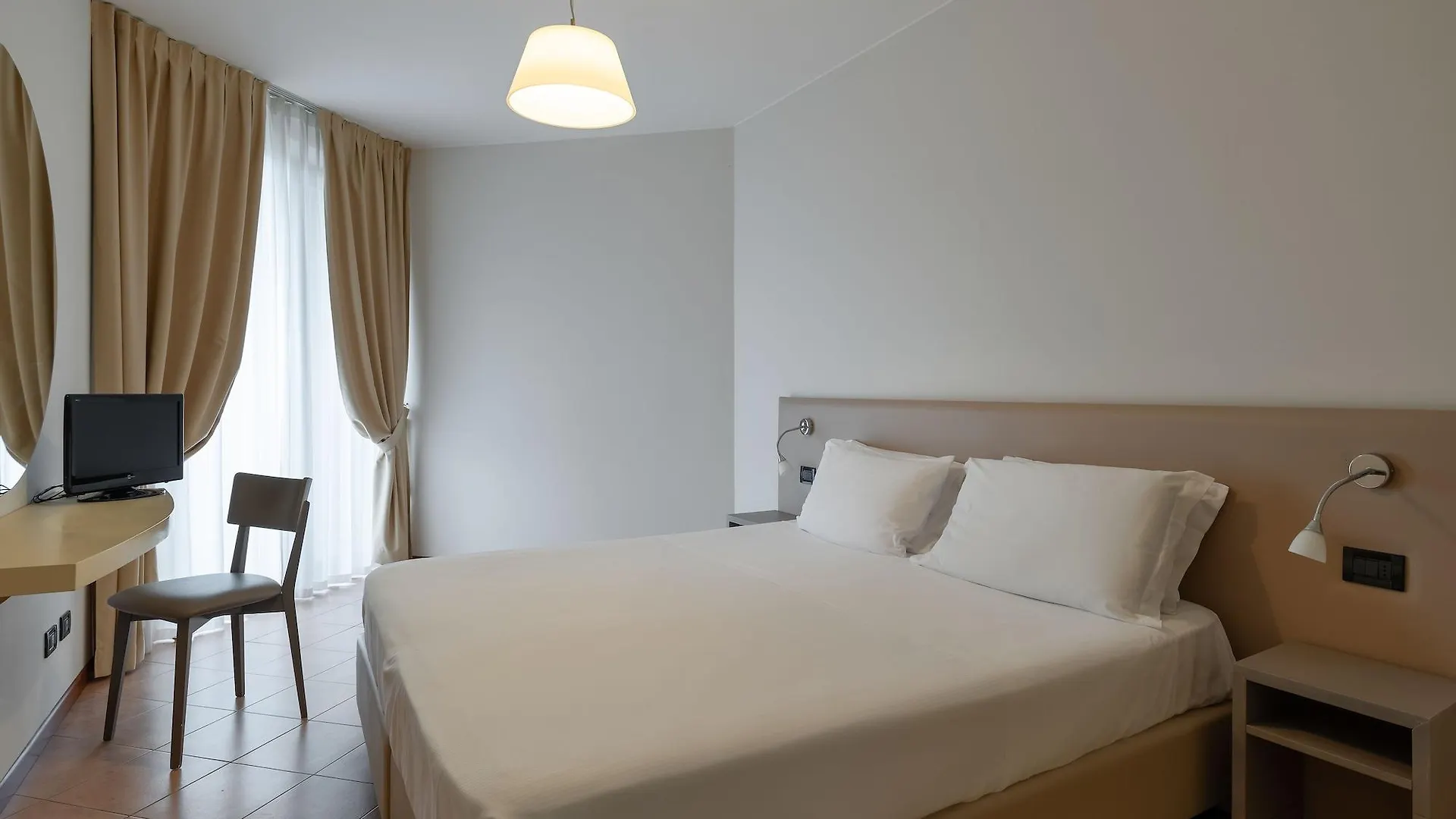 Il Sogno Apartments Desenzano del Garda Appart hôtel