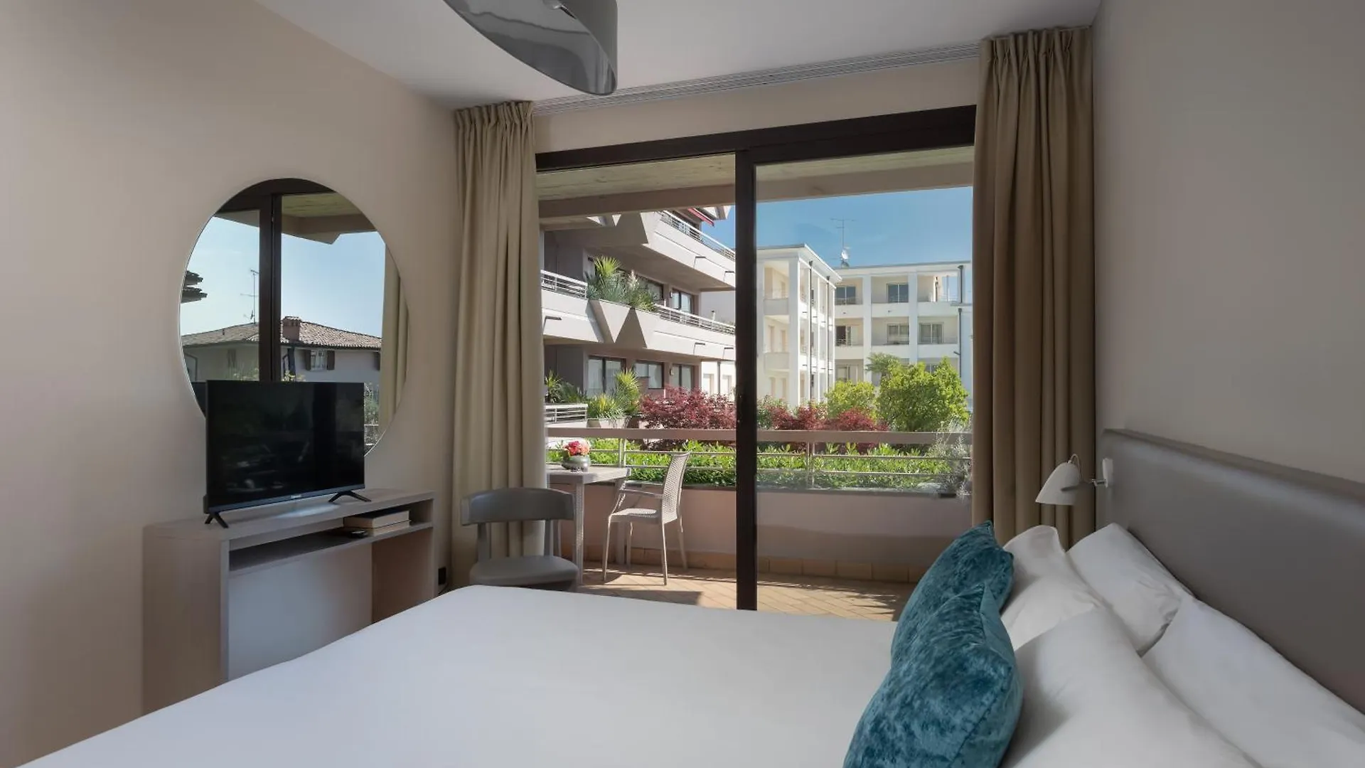 Il Sogno Apartments Desenzano del Garda Appart hôtel