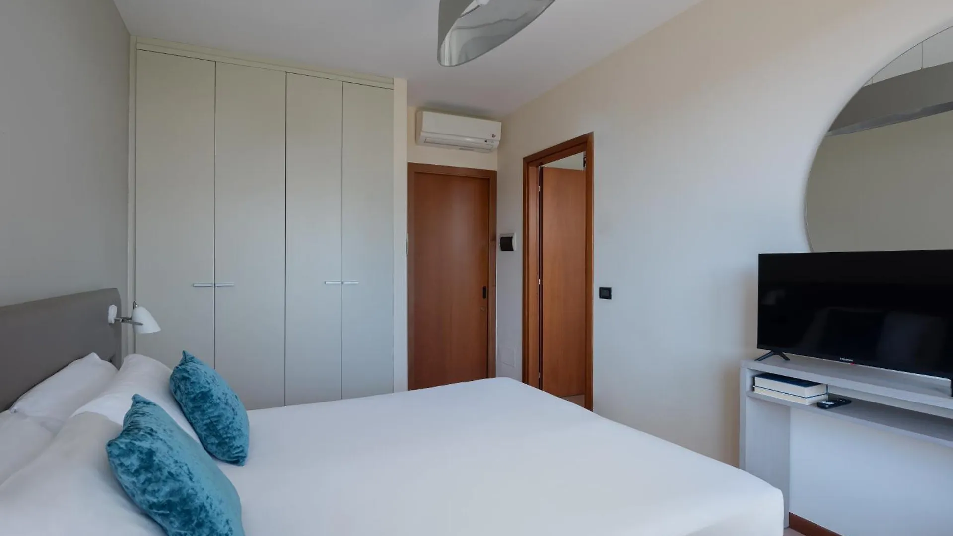 Il Sogno Apartments Desenzano del Garda Appart hôtel