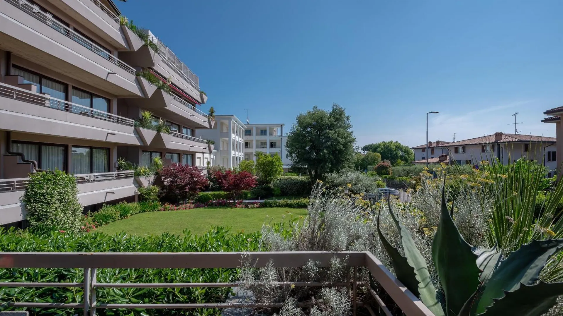 Il Sogno Apartments Desenzano del Garda Aparthotel