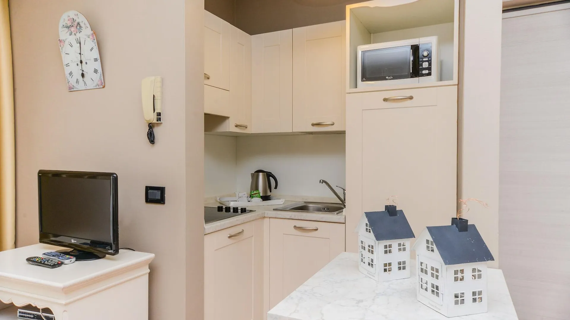 Il Sogno Apartments Desenzano del Garda 4*,  İtalya